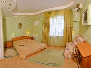 Гостиница На Кузнечной Саратов  Стандартный двухместный номер с 1 кроватью-1